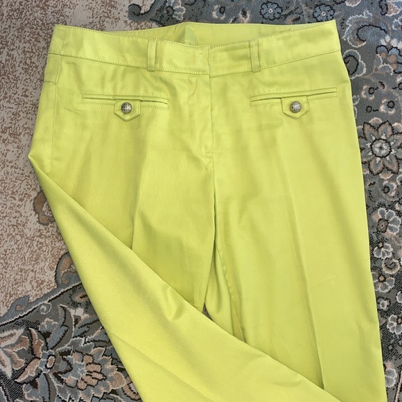 Women trousers. Clean. Comfortable - Picture 3 of 4